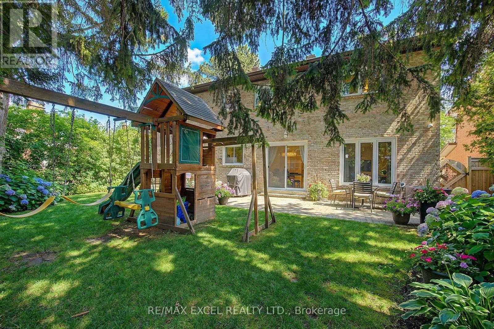 46 ROBINTER DRIVE photo 5