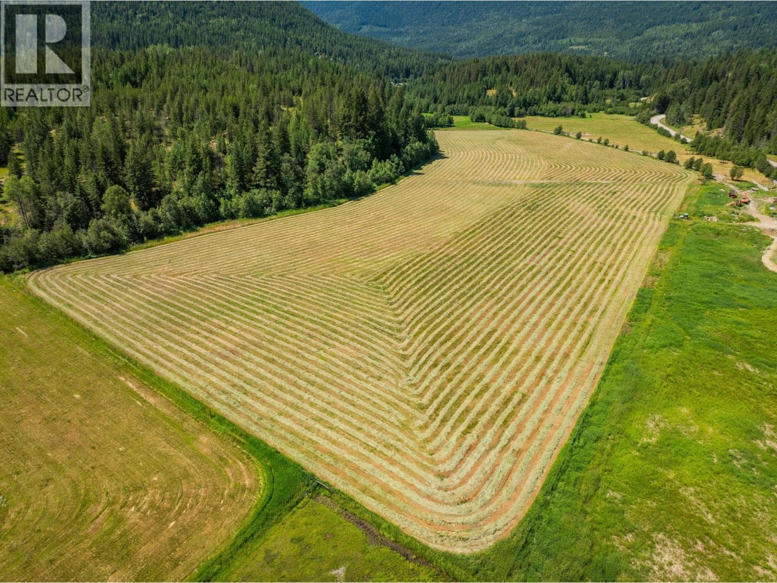 2335 PASS CREEK Road photo 4