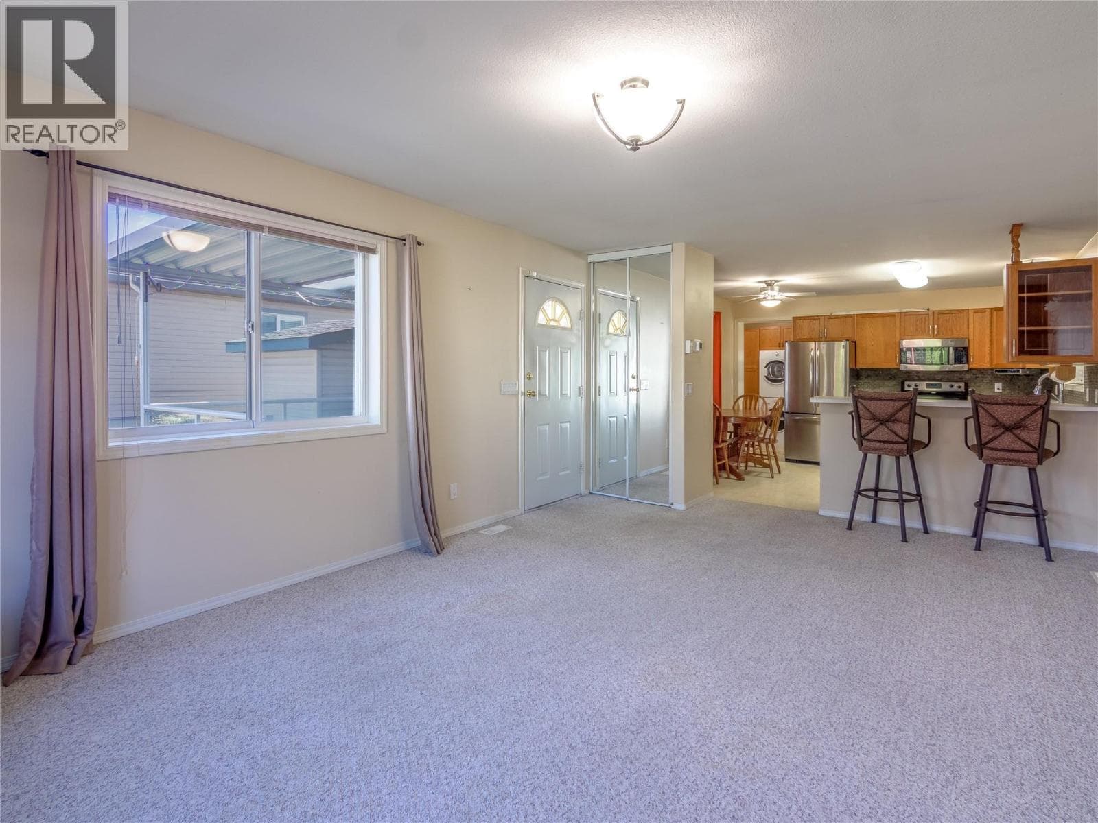 670 McCurdy Road Unit# 4 photo 3