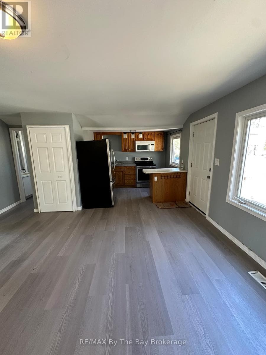 86 30TH STREET N photo 3