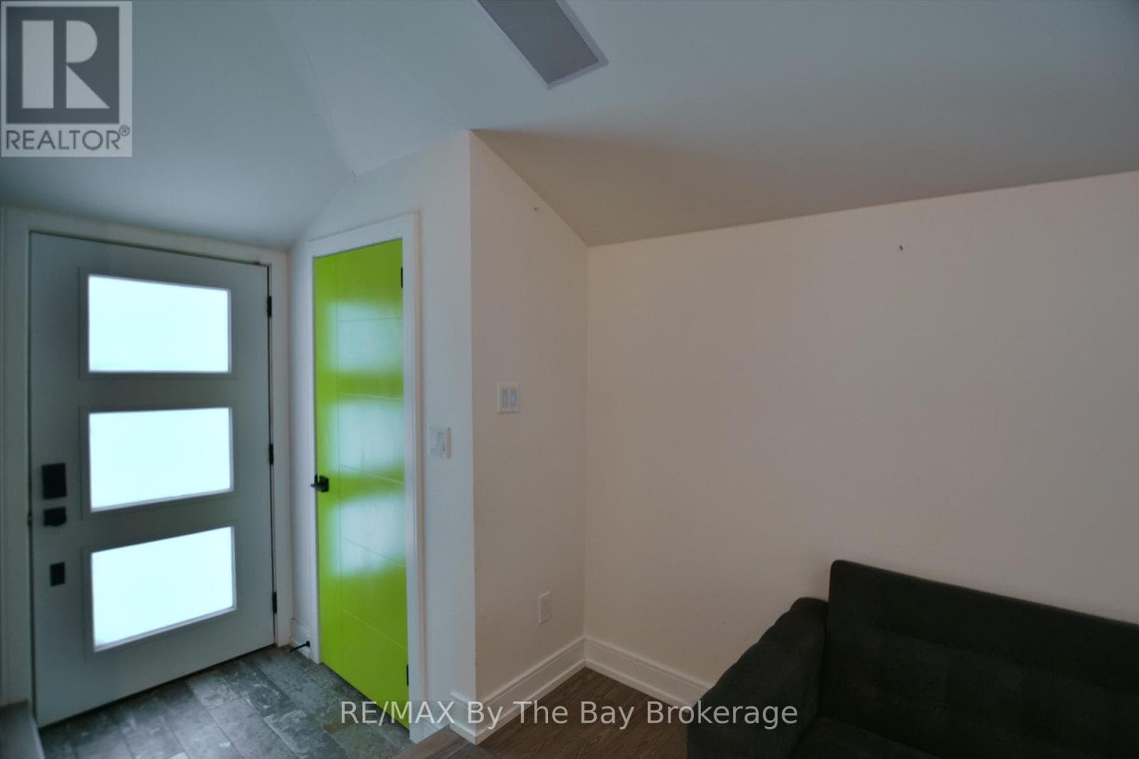 15 61ST STREET S photo 2