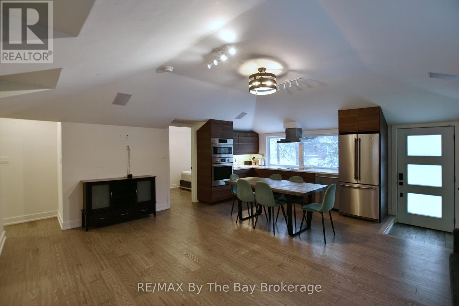 15 61ST STREET S photo 4