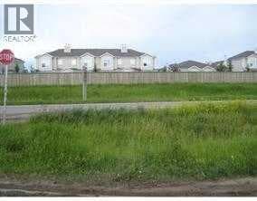 4440 76 Avenue NE photo 5