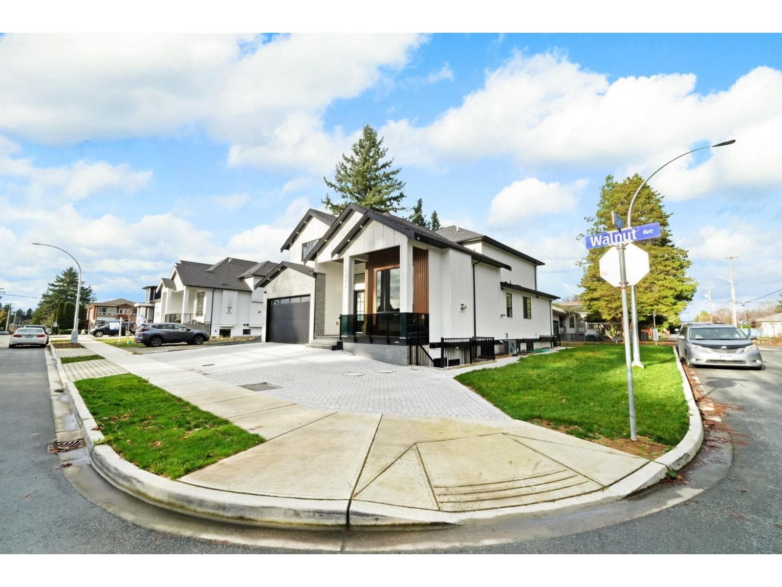 11 bed 7 bath single family at 33995 WALNUT AVENUE — $1,699,888