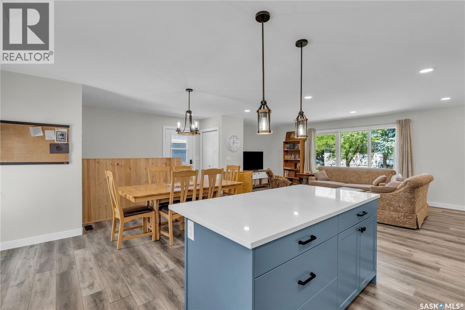 4 bed 2 bath single family at 402 Alexander STREET — $399,900