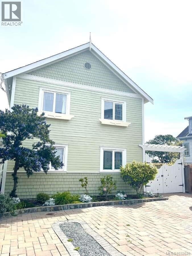 5 bed 6 bath single family at 485 Head St — $2,195,000