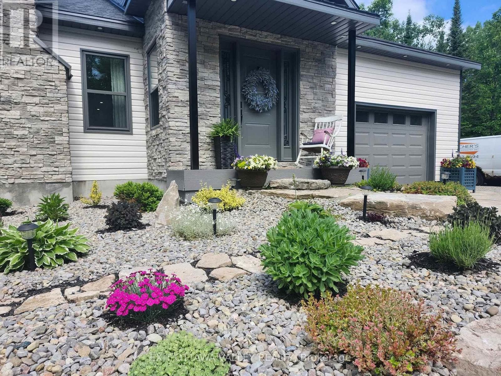 1485 RAPID ROAD photo 2
