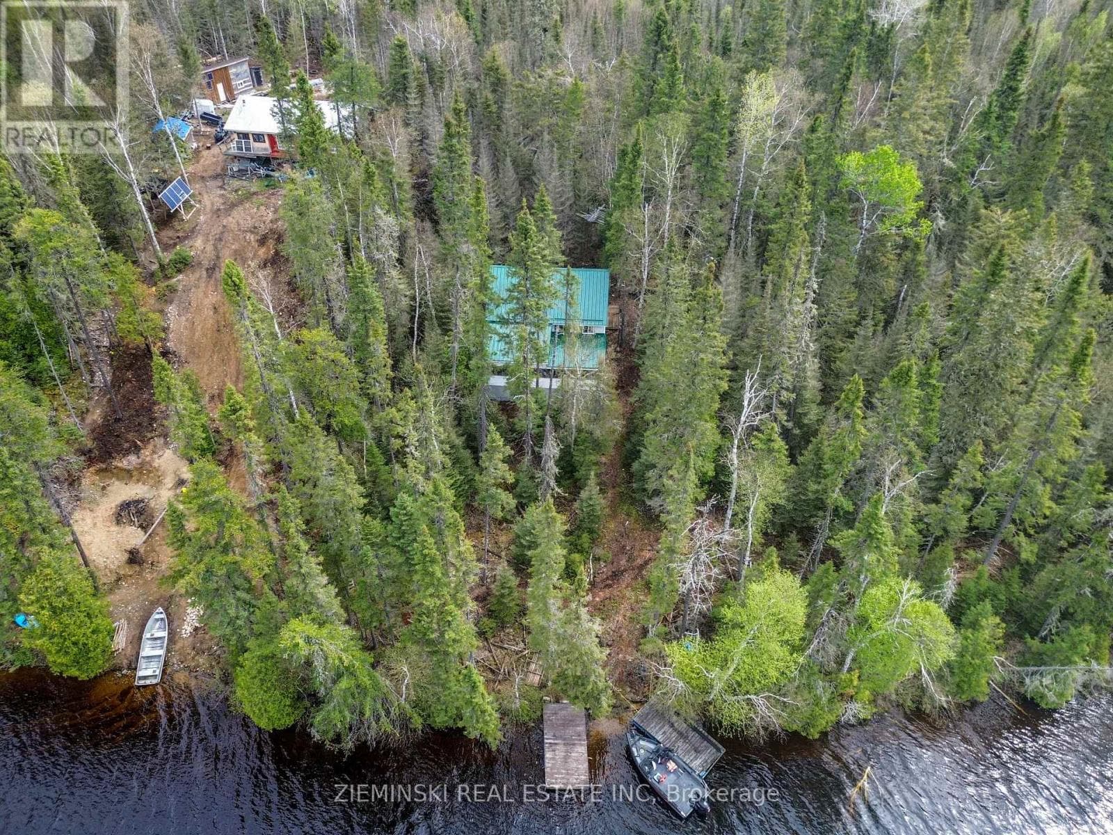 LOT 5 BADEN PLAN 54M331 photo 3