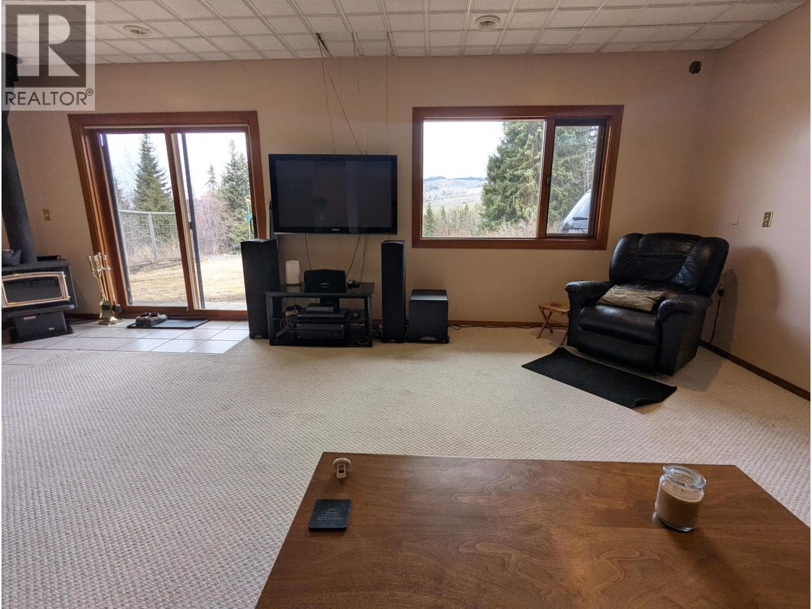 8516 BLUFF ROAD photo 4