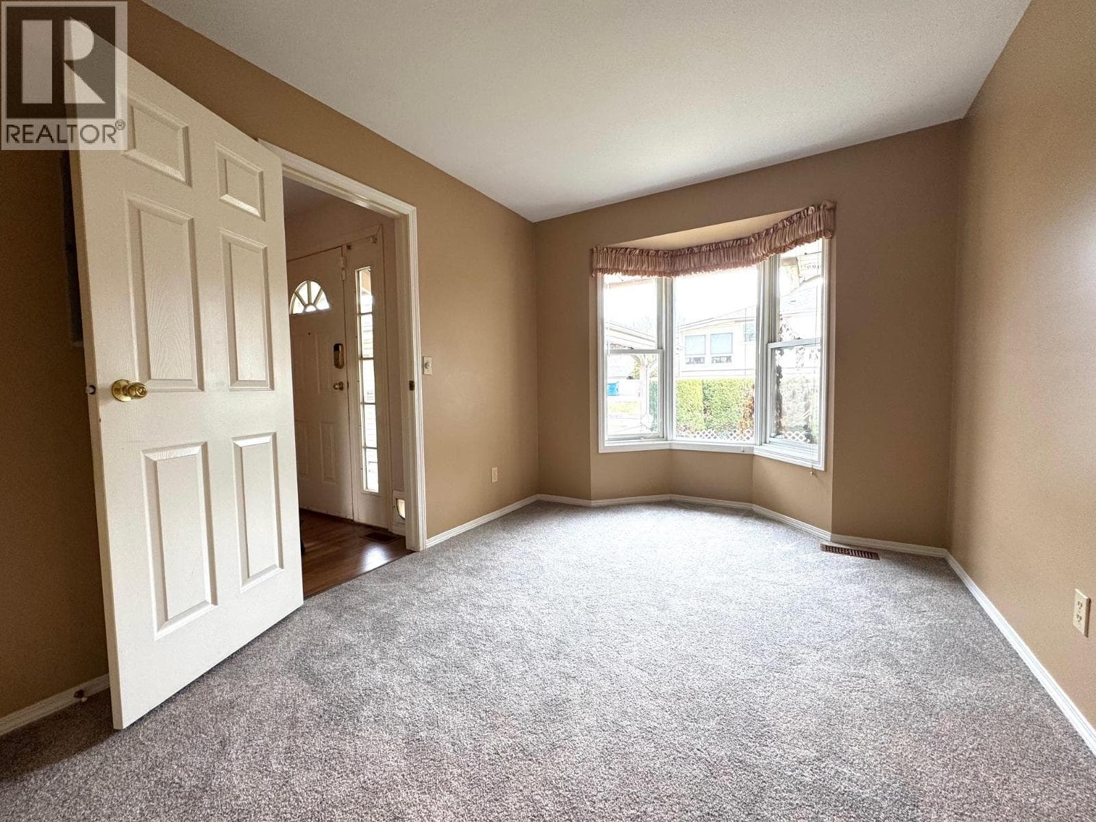 1717 Granite Avenue Unit# 13 photo 4