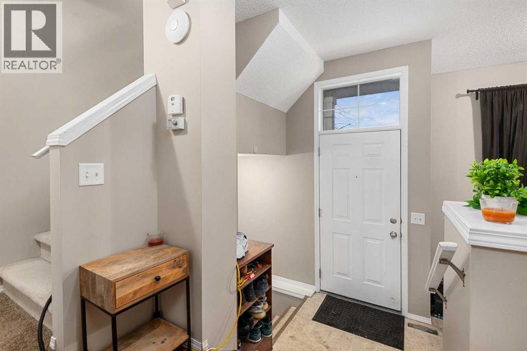 205 Mckenzie Towne Gate SE photo 5