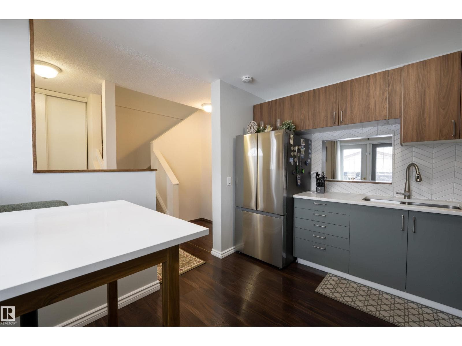1728 37 ST NW photo 5