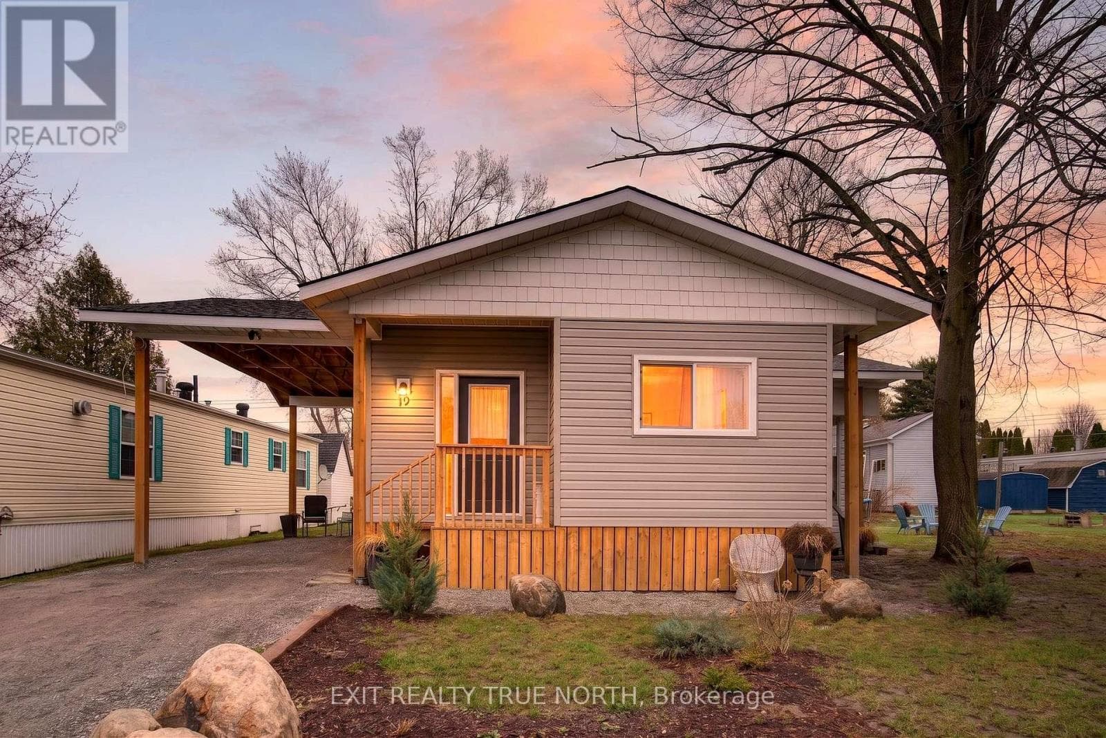 2 bed 1 bath single family at 19 VIC'S ROAD — $299,900