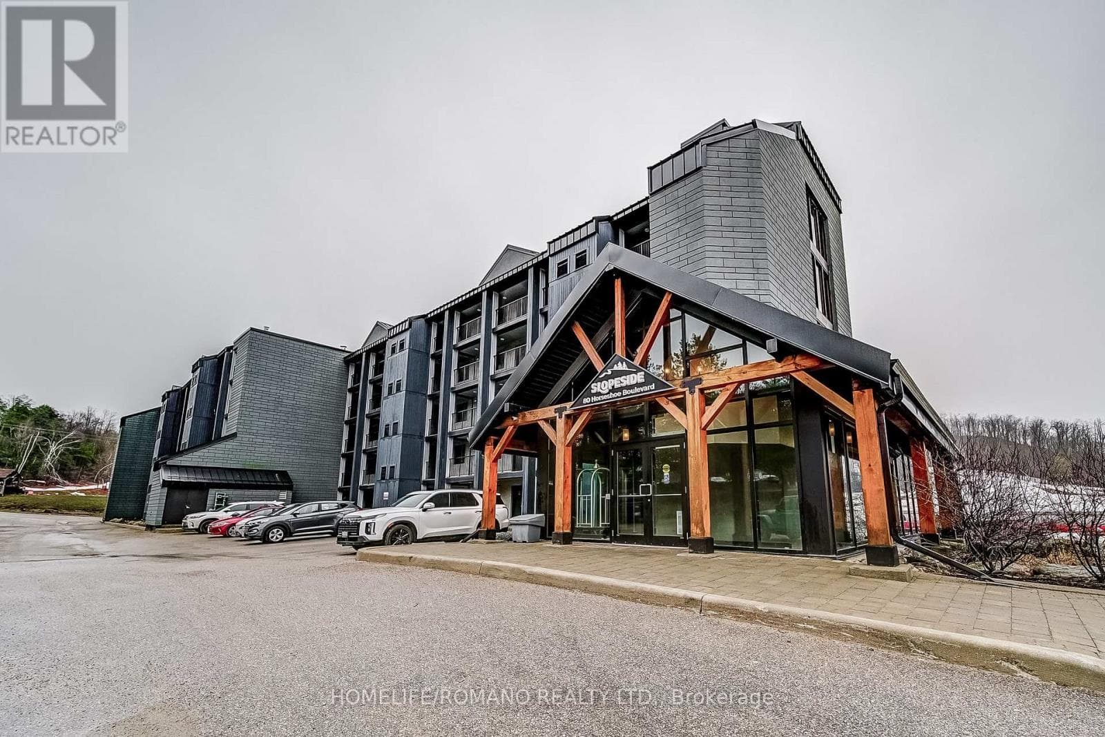 305 - 80 HORSESHOE BOULEVARD photo 2