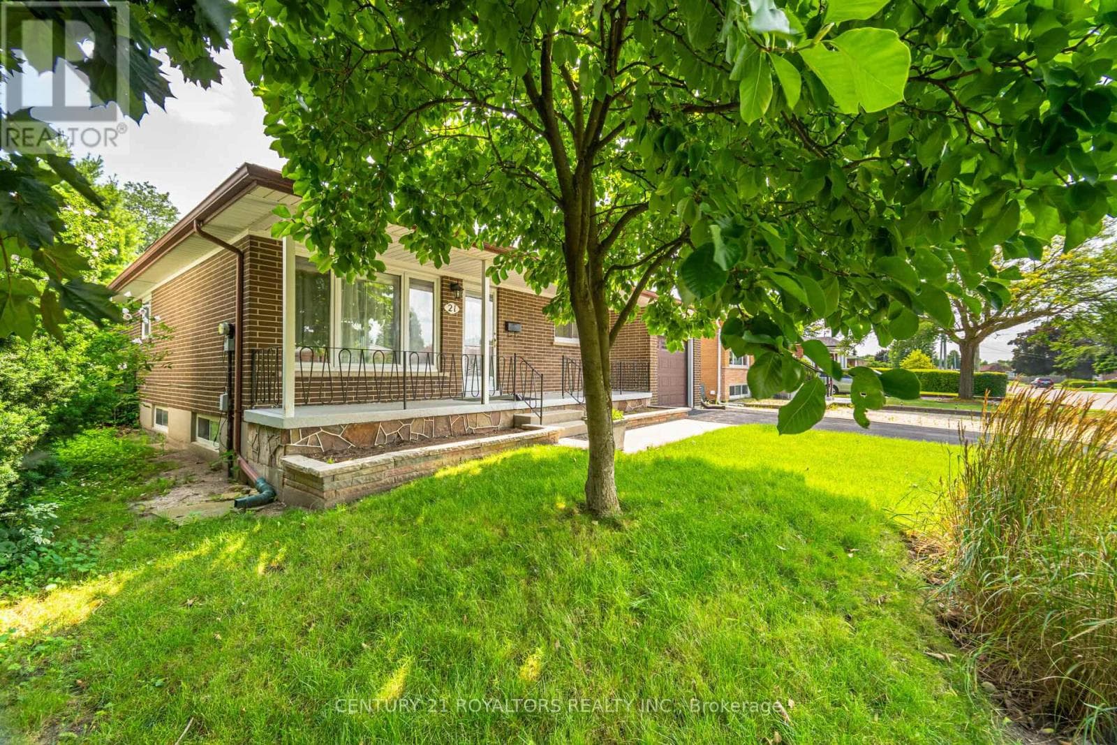 21 JERSEY AVENUE photo 2