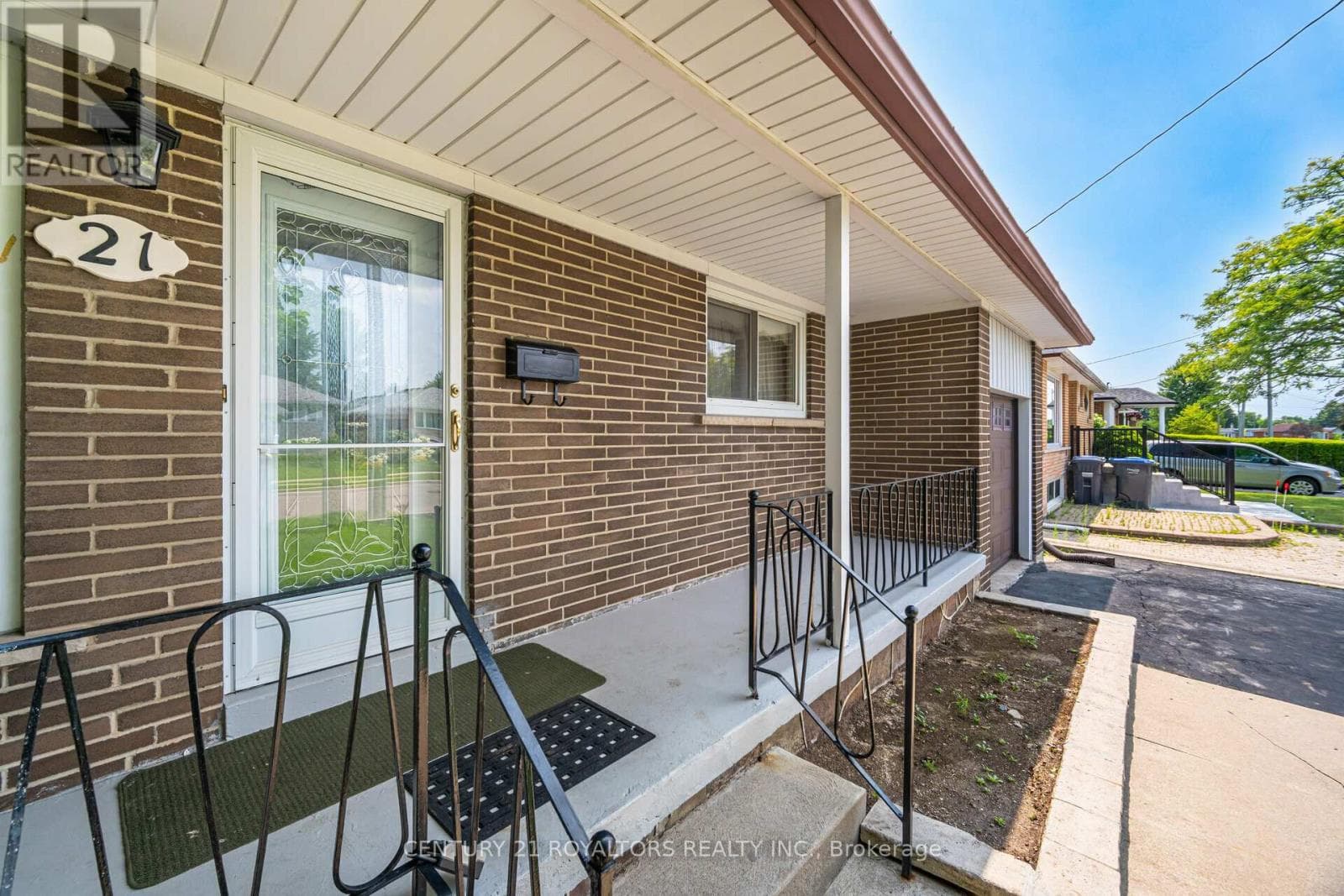 21 JERSEY AVENUE photo 5