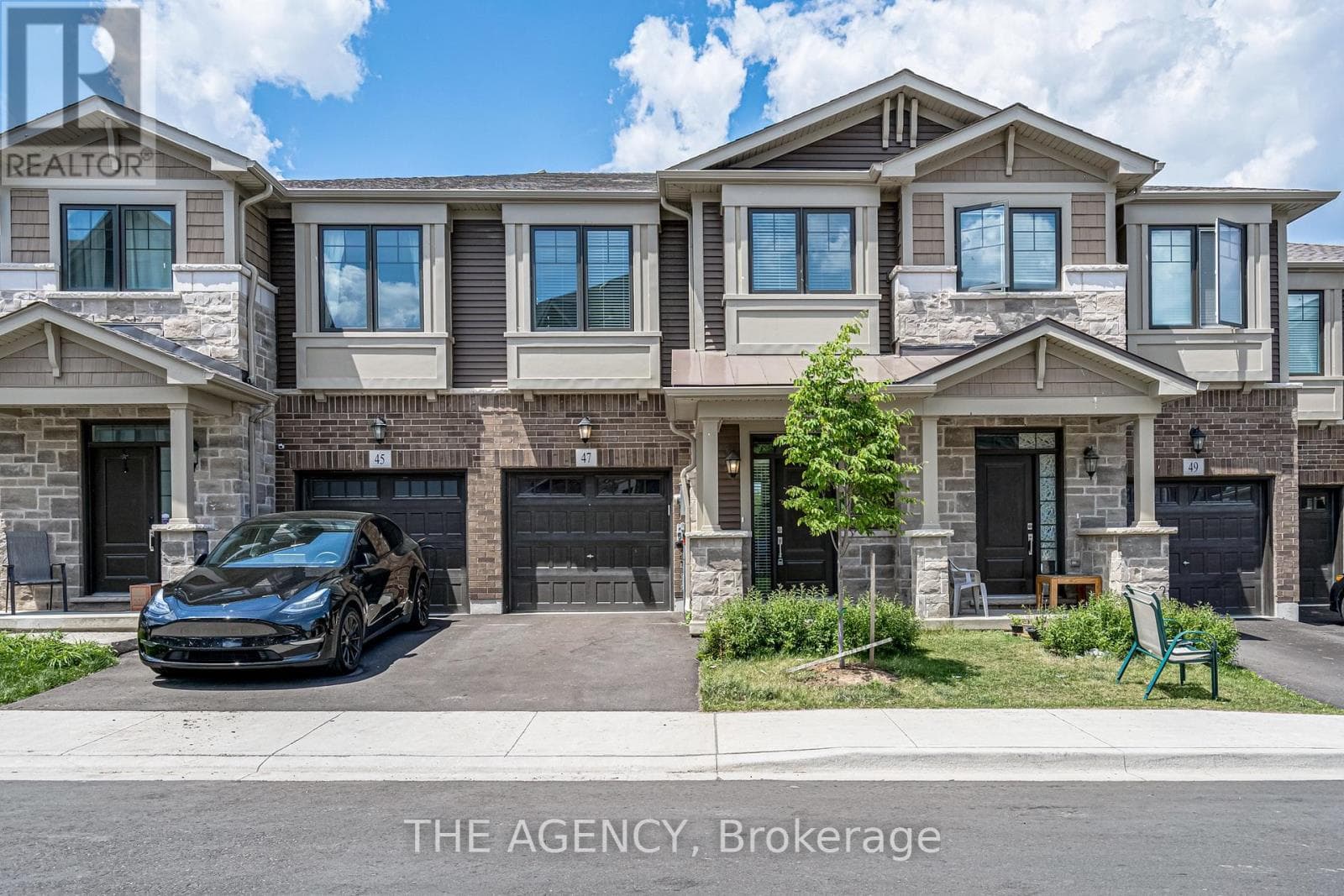3 bed 3 bath single family at 47 HIBISCUS LANE — $689,900