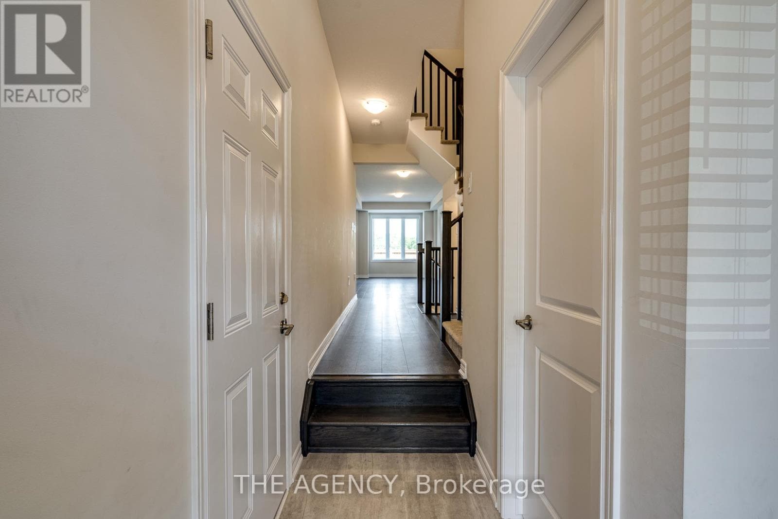 47 HIBISCUS LANE photo 3