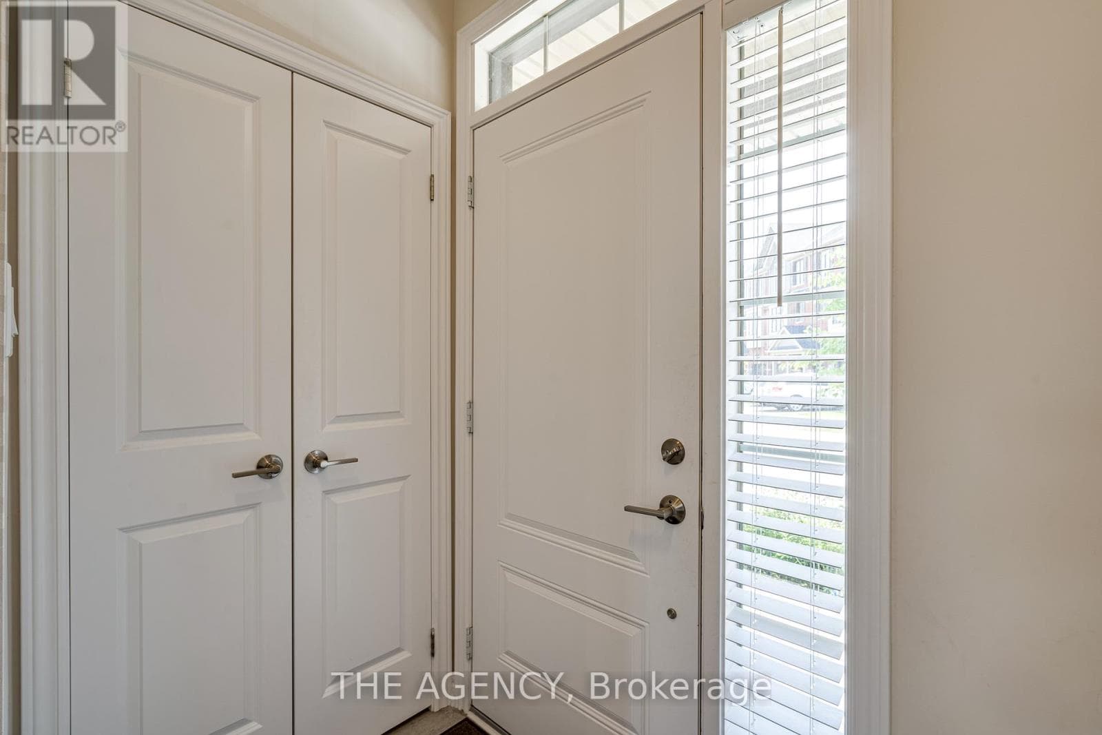 47 HIBISCUS LANE photo 5