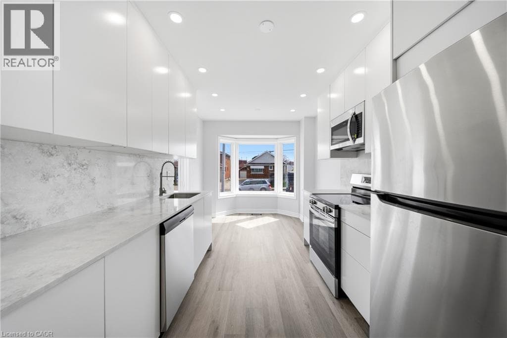 233B VINE Street photo 5