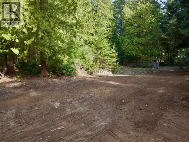 2648 VANCOUVER BLVD photo 2