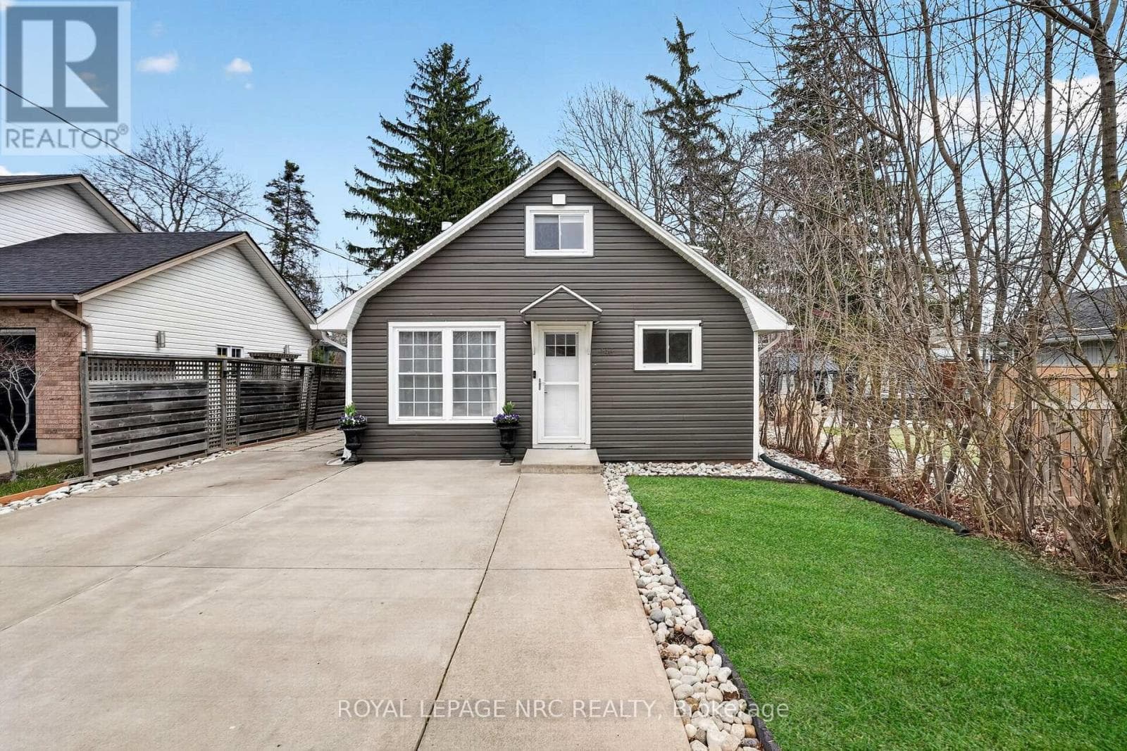 146 BELVIDERE ROAD photo 2