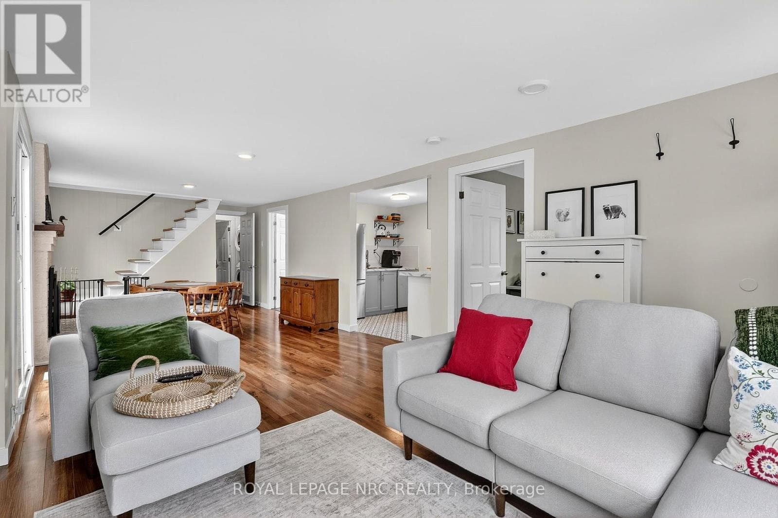 146 BELVIDERE ROAD photo 5