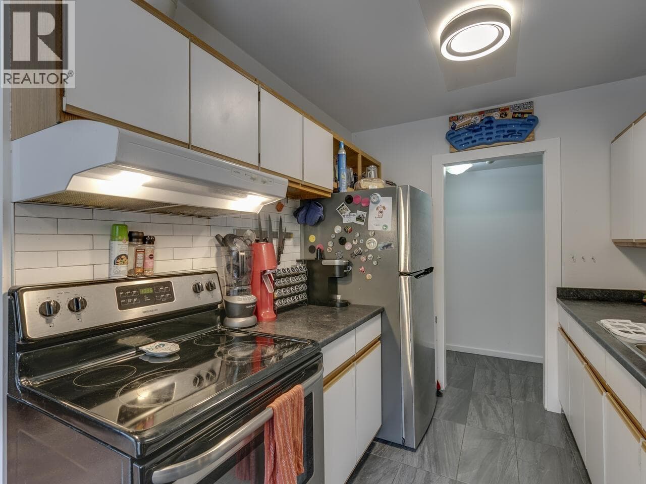 21 38173 WESTWAY AVENUE photo 5