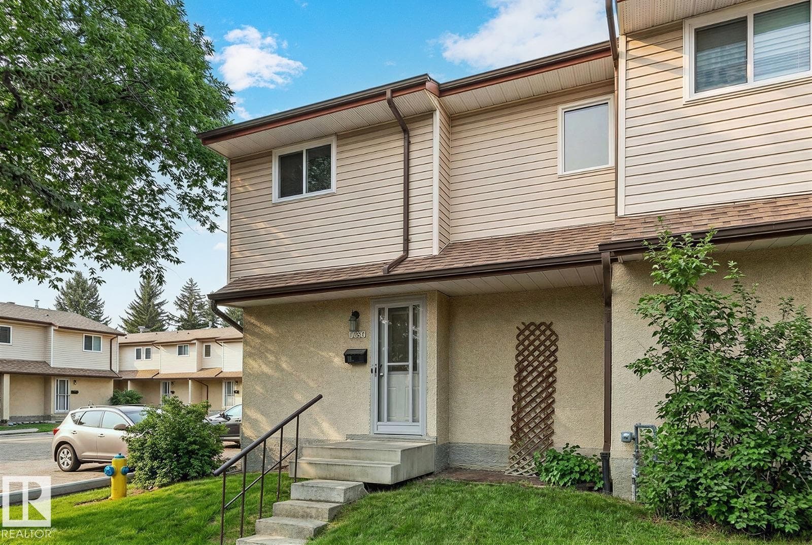 3 bed 2 bath single family at 1767 LAKEWOOD RD S NW — $235,000