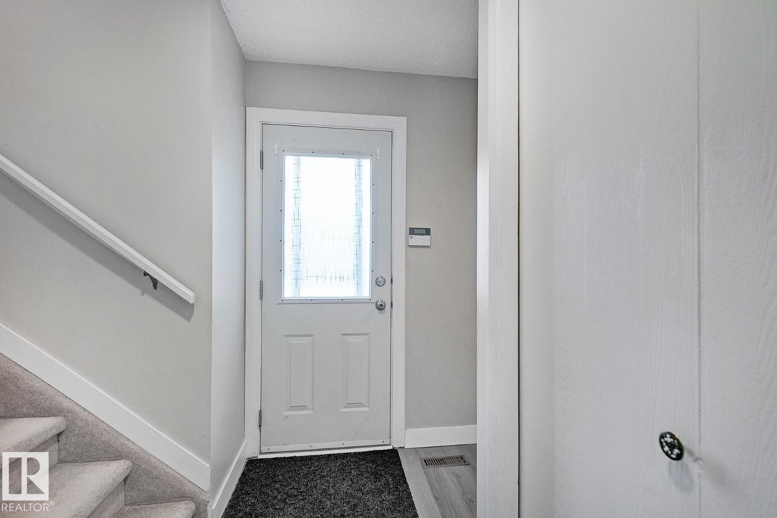 1767 LAKEWOOD RD S NW photo 3