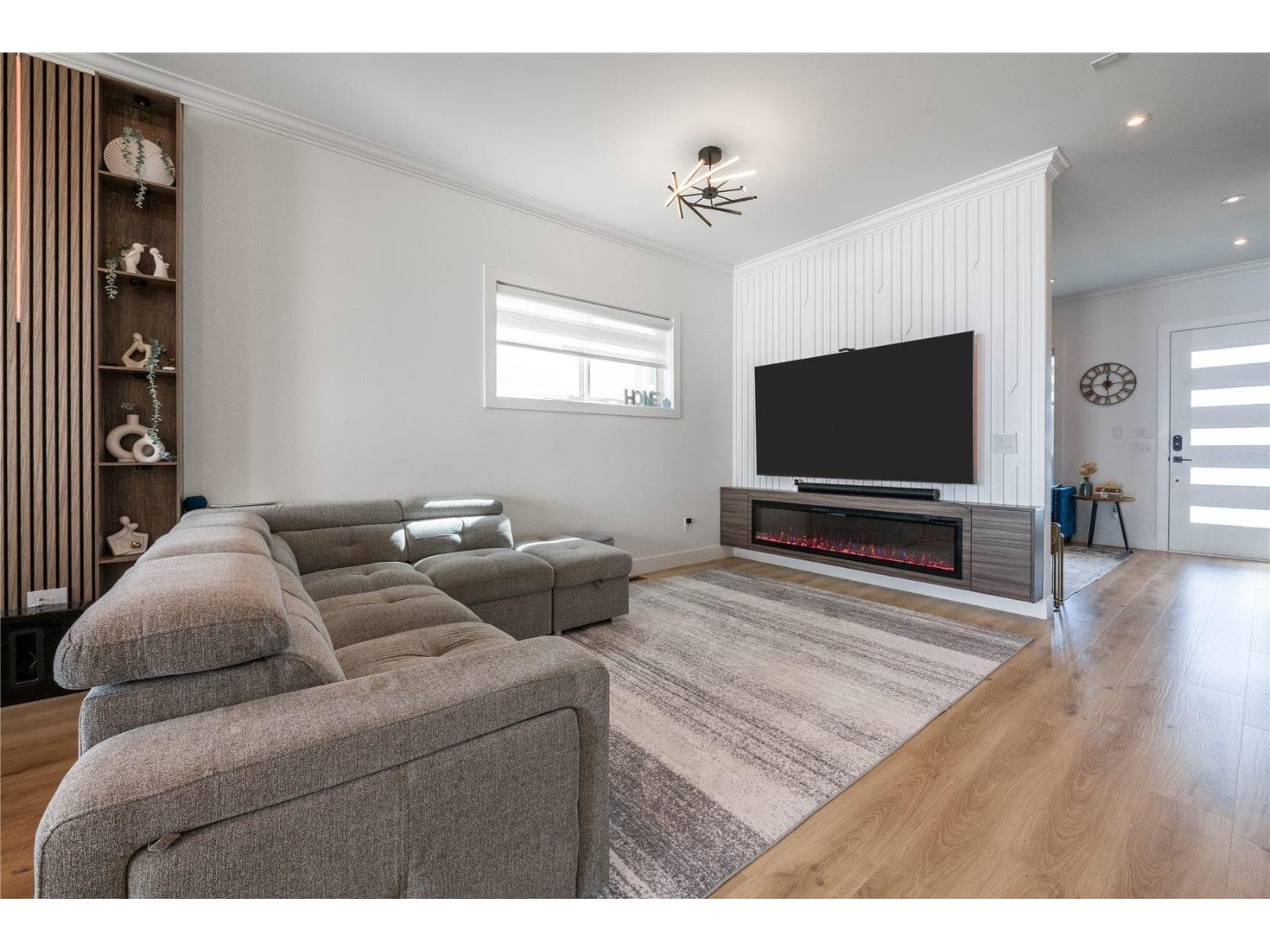 16737 15A AVENUE photo 5