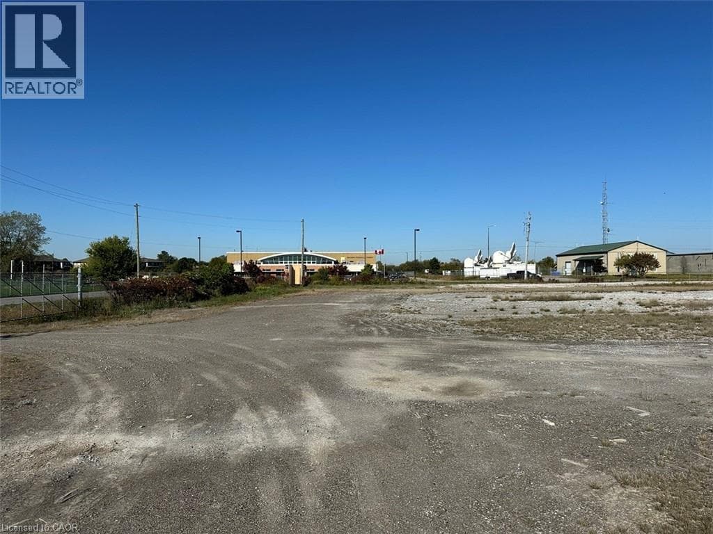 2691 CLIFFORD Street photo 4