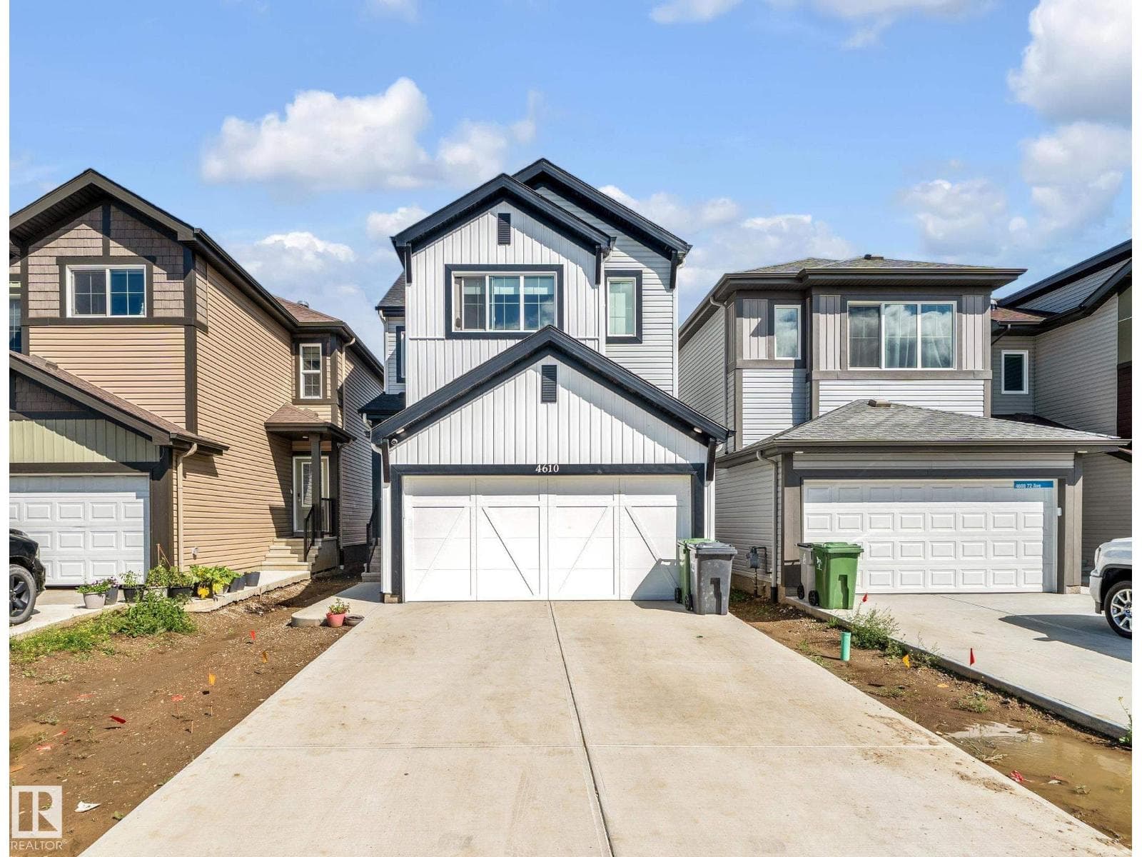 3 bed 3 bath single family at 4610 72 AV — $519,900