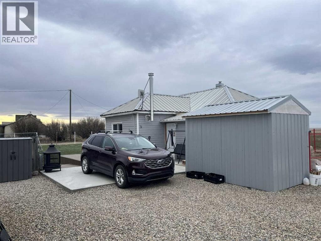 110 Tiller Street photo 4
