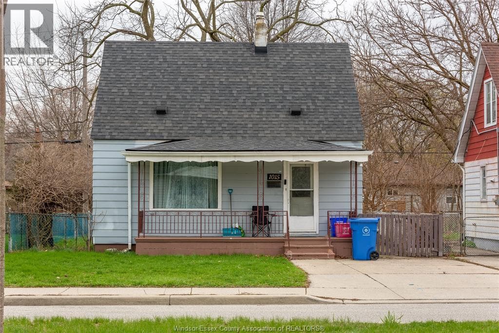 4 bed 2 bath single family at 1015 PARTINGTON AVENUE — $329,000