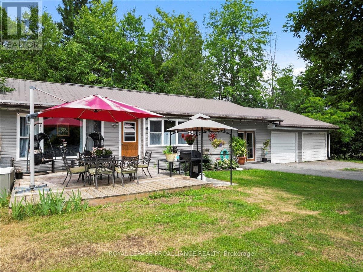 3 bed 2 bath single family at 1023 JEWEL ROAD — $394,900