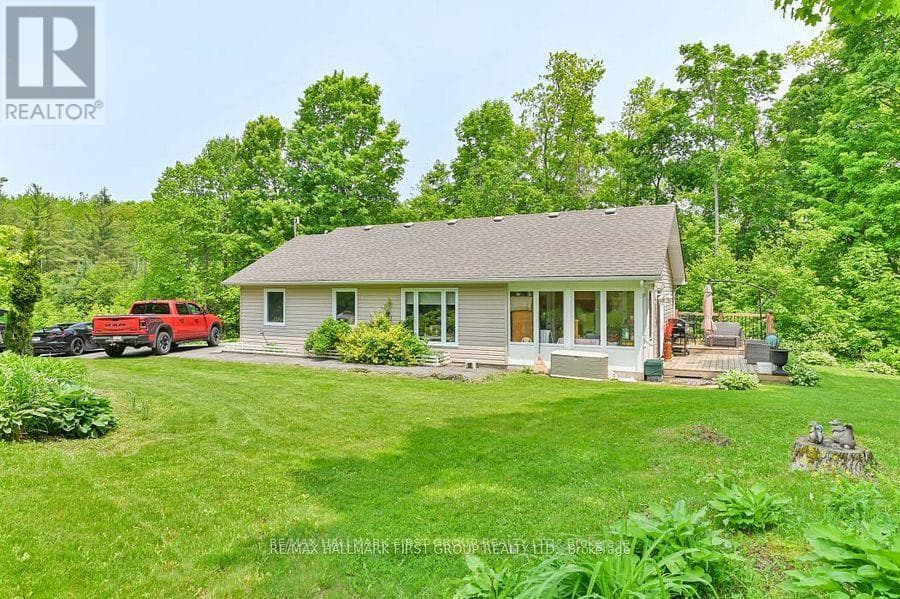 1571 CORDOVA ROAD photo 3