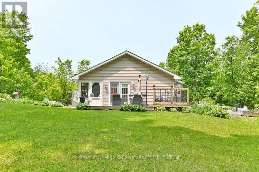 1571 CORDOVA ROAD photo 5