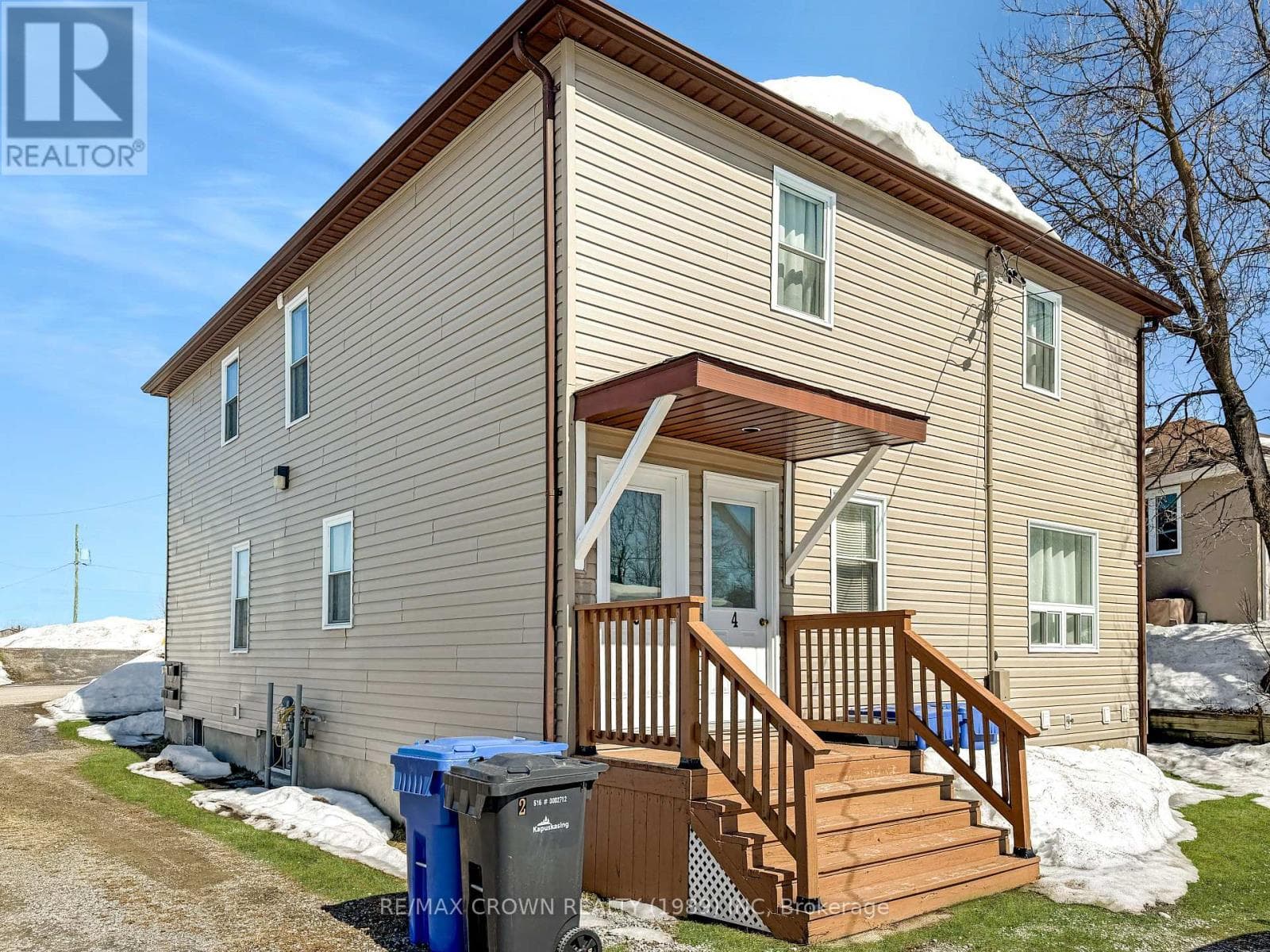 119 BYNG AVENUE photo 3