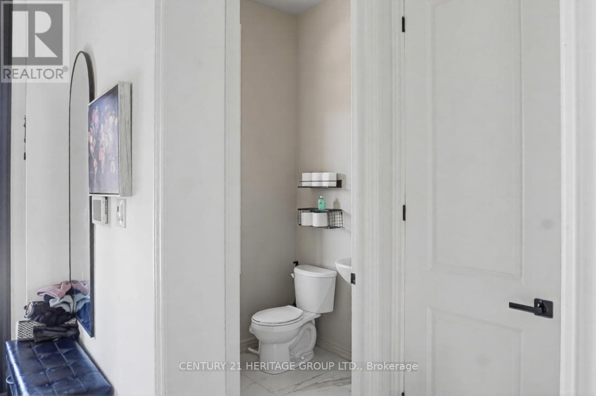 27 ORCHID CRESCENT photo 4