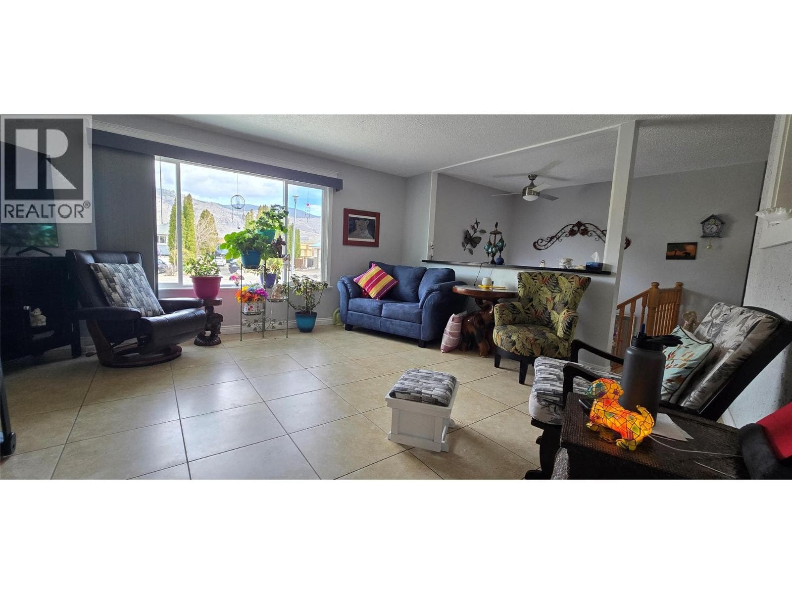 9 Dogwood Place photo 2