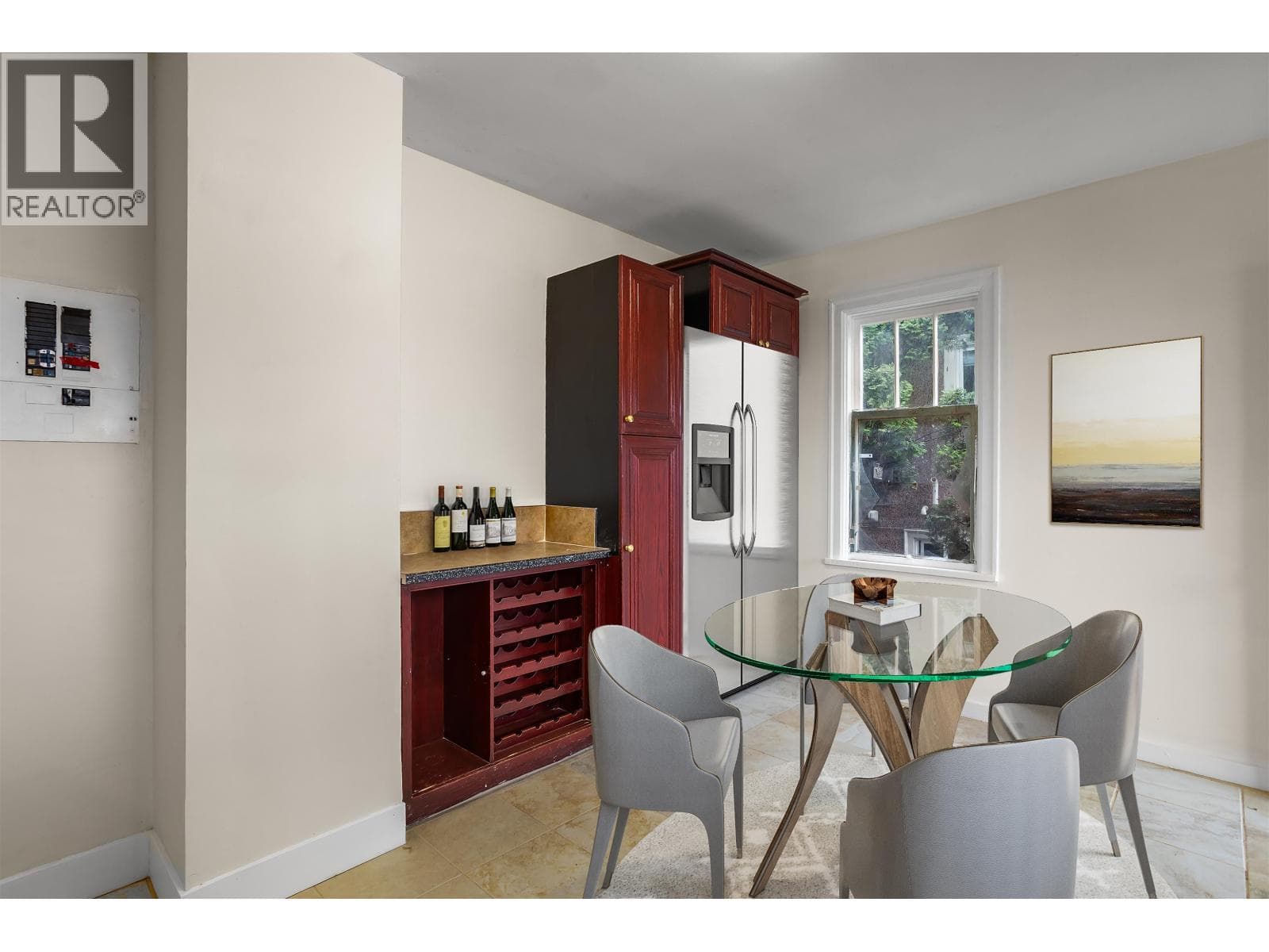 454 ROUSSEAU STREET photo 4
