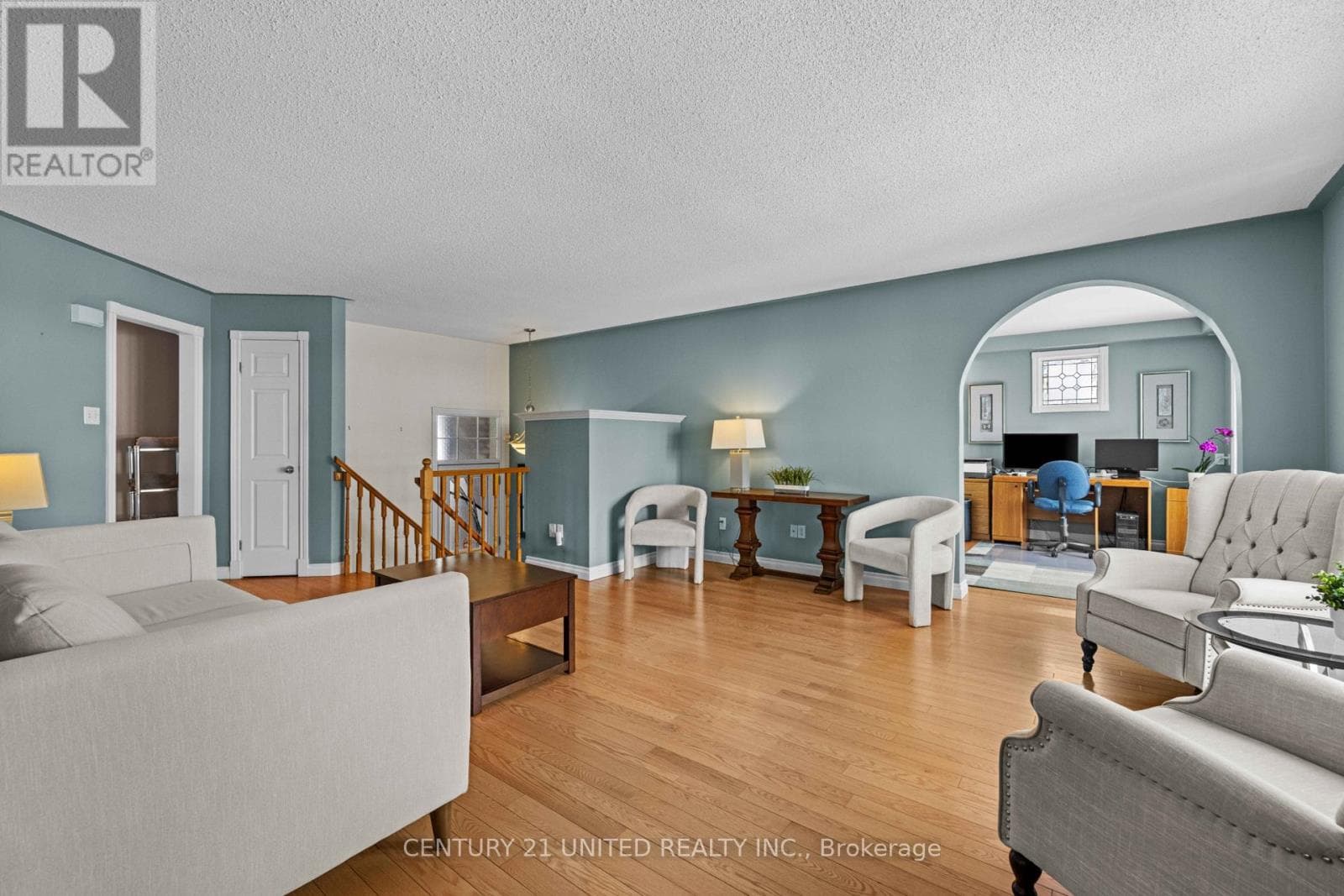 640 BREALEY DRIVE photo 5