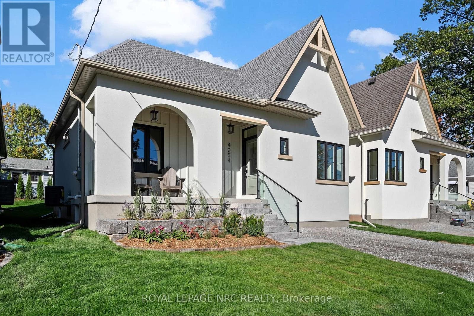 4054 GLENSPRING ROAD photo 2