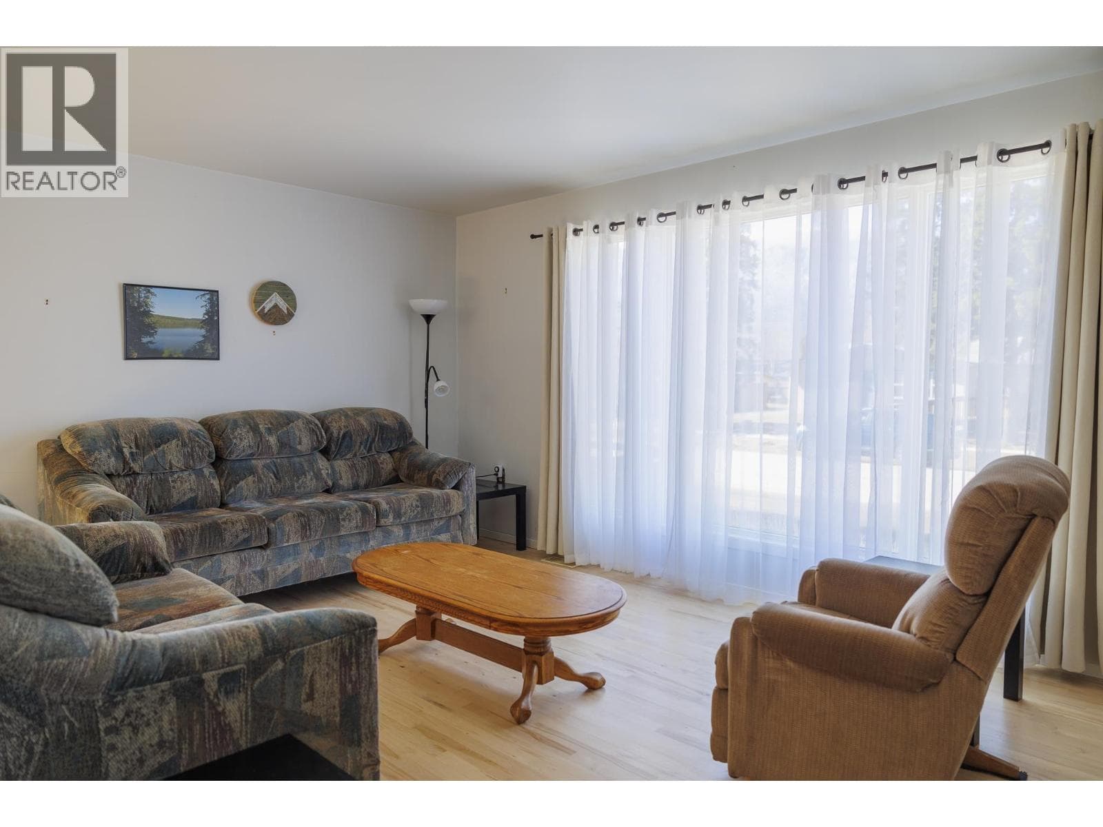 1128 3RD AVENUE photo 4