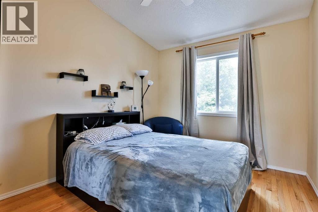 645 Lakeside Drive photo 5