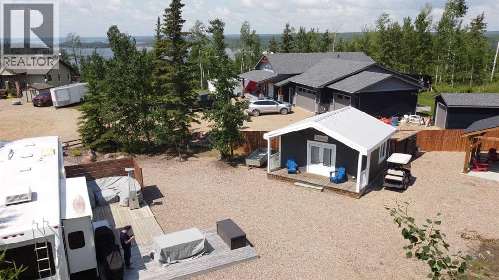 6 Cedar Close photo 4