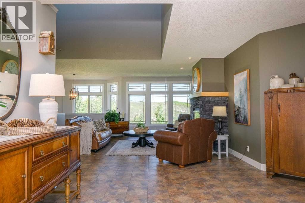 254069 Towers Trail photo 5