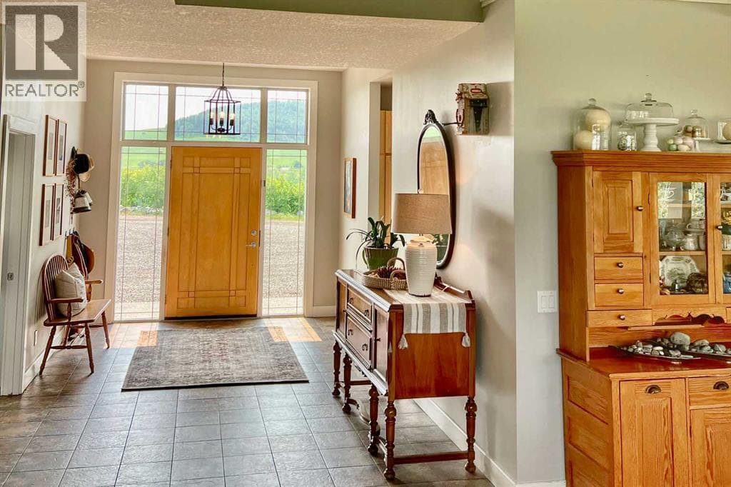 254069 Towers Trail photo 4