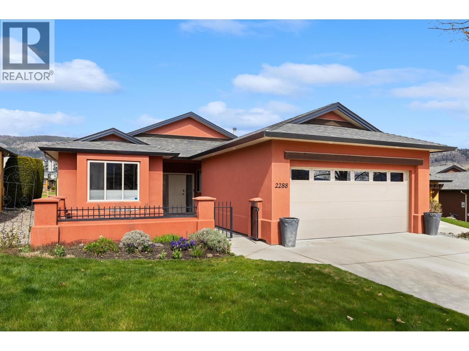 3 bed 2 bath single family at 2288 Pine Vista Place — $799,000